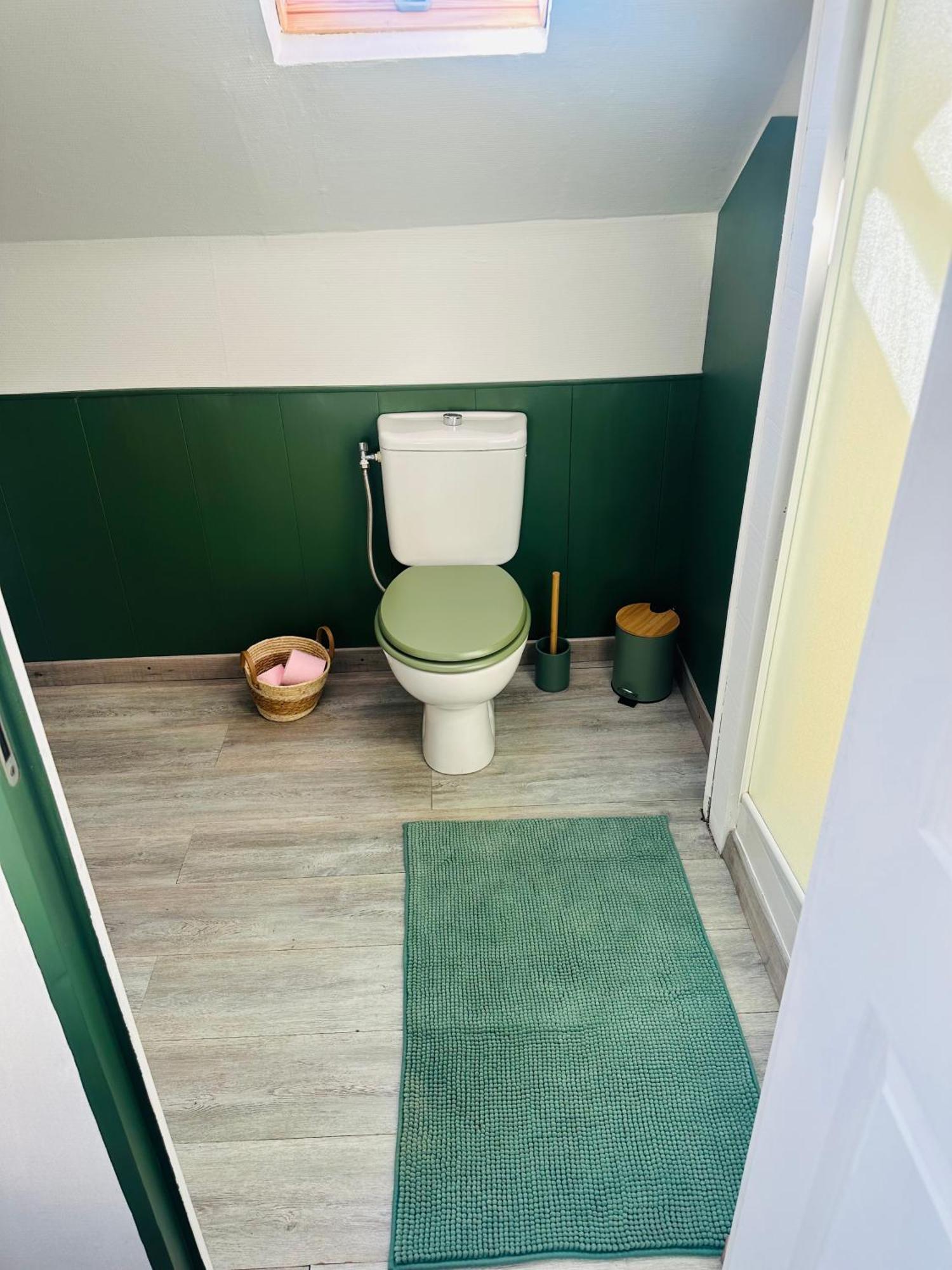 グイネス Au Cosy Bed & Breakfast エクステリア 写真
